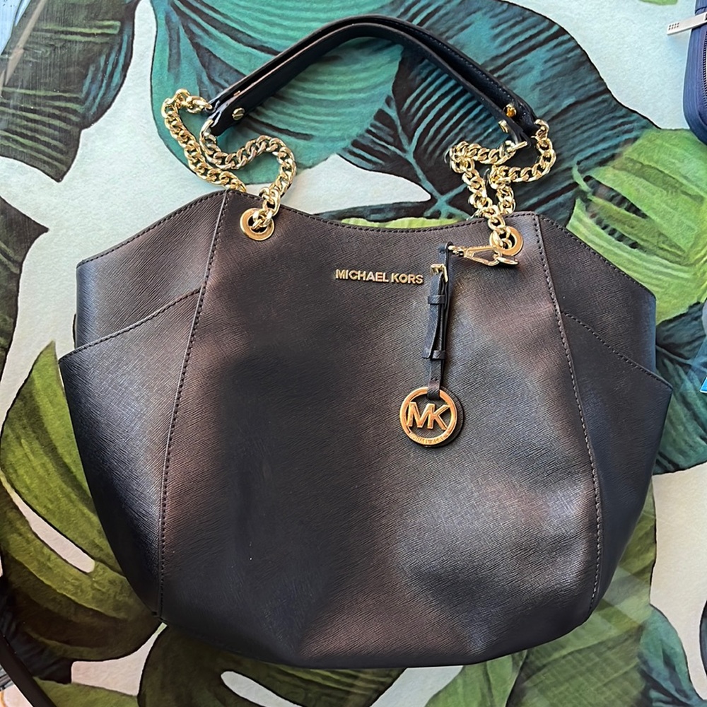 Michael Kors Jet Set Tote